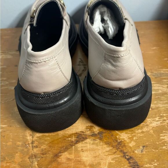 Cream Gold chunky loafers with Horsebit Detail size EU 41/ us 10.5 EUC - Picture 6 of 6